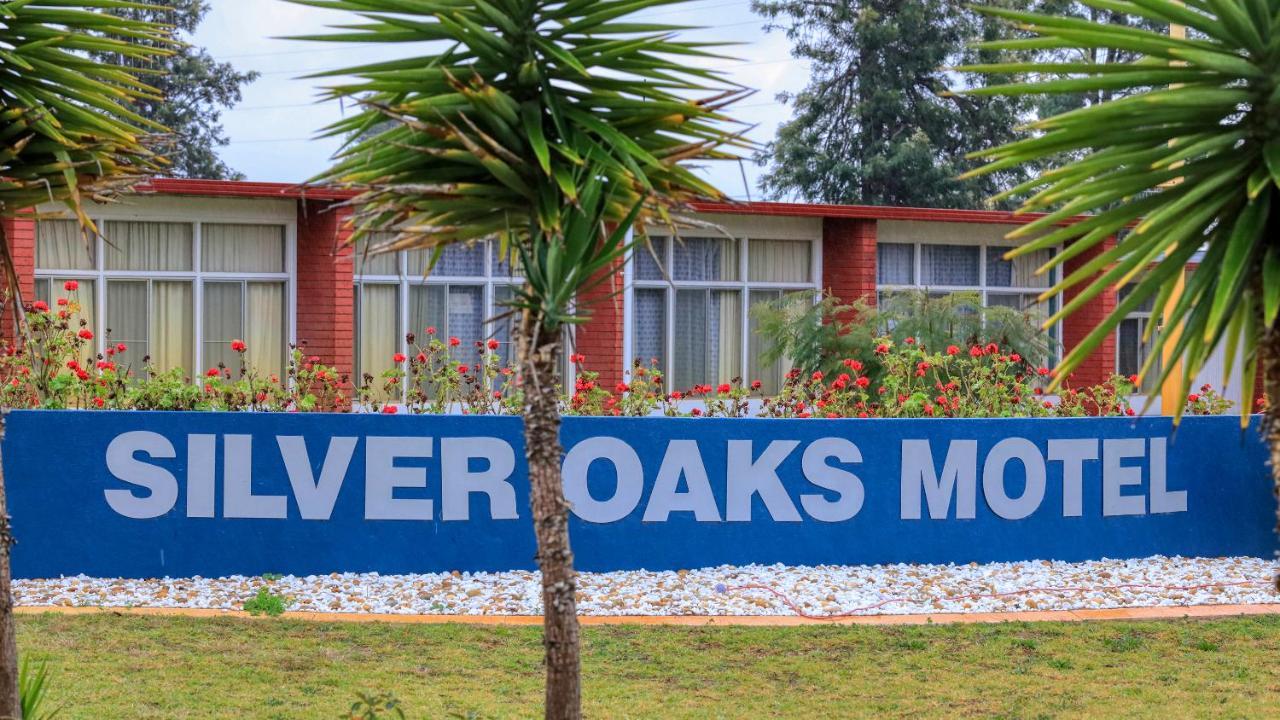 Silver Oaks Motel Gilgandra Kültér fotó